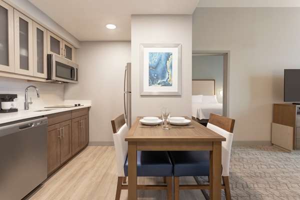  - Homewood Suites by Hilton McDonough - I-75, Exit 218