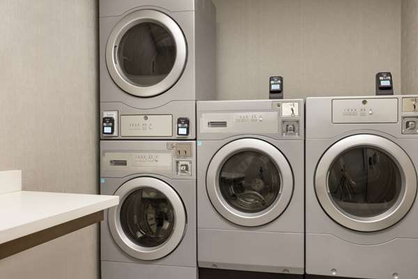  - Homewood Suites by Hilton McDonough - I-75, Exit 218