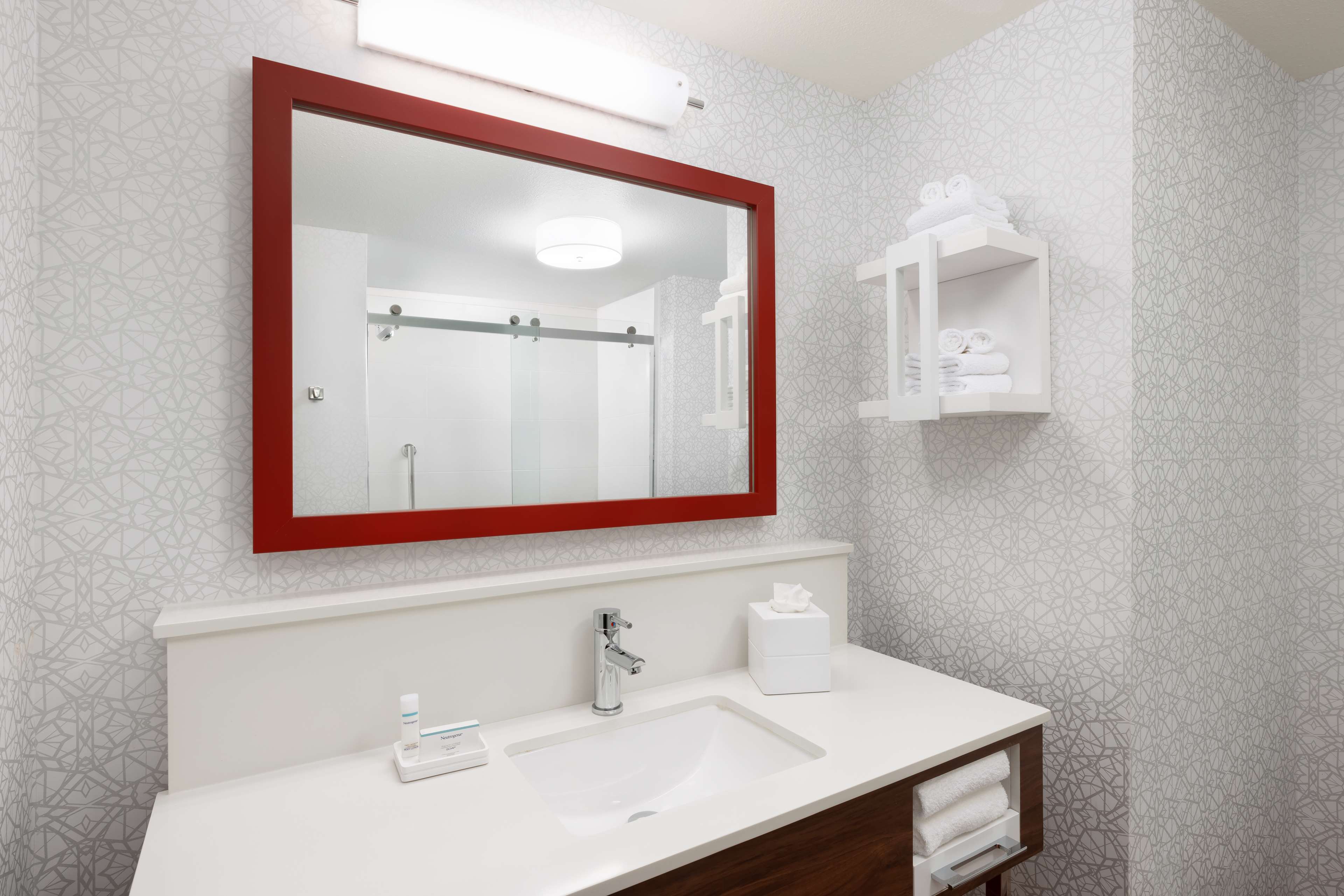 Hampton Inn by Hilton Oakhurst-Yosemite Room Type - 1 KING ROOM NON SMOKING