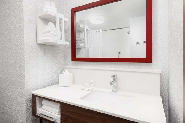  - Hampton Inn Oakhurst