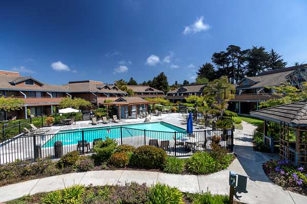 Pool - Seacliff Inn Aptos - CA 1, Exit 435