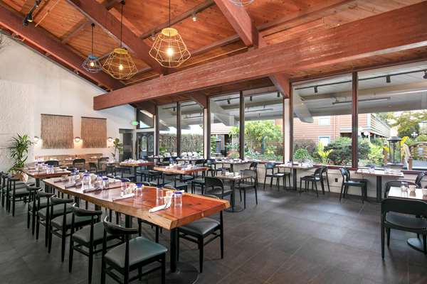 Restaurant - Seacliff Inn Aptos - CA 1, Exit 435