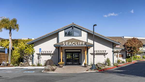 Exterior view - Seacliff Inn Aptos - CA 1, Exit 435