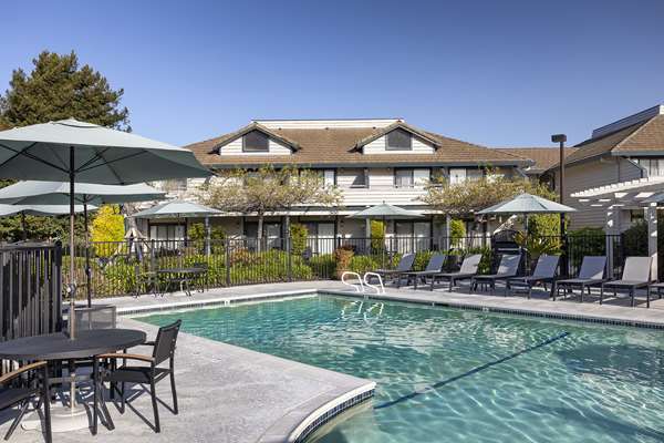 Pool - Seacliff Inn Aptos - CA 1, Exit 435