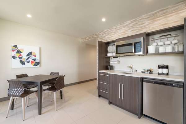  - Home2 Suites by Hilton Woodland Hills