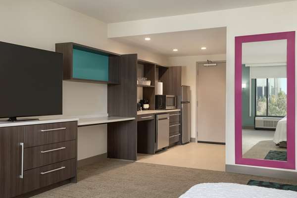  - Home2 Suites by Hilton Woodland Hills
