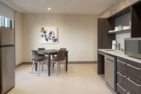  - Home2 Suites by Hilton Woodland Hills
