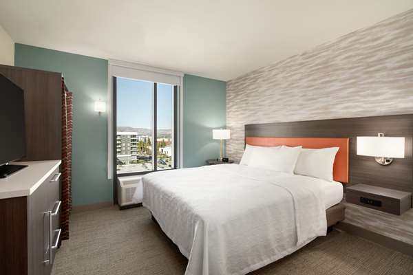  - Home2 Suites by Hilton Woodland Hills