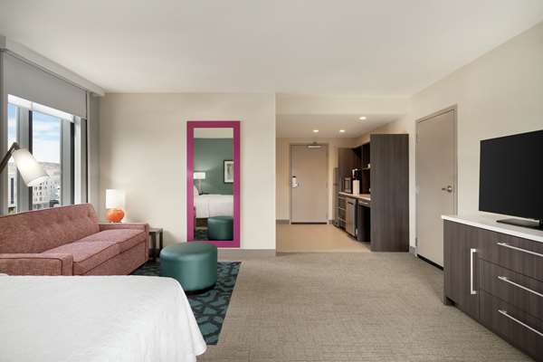  - Home2 Suites by Hilton Woodland Hills