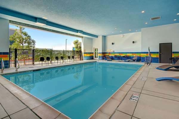 Pool - Hampton Inn & Suites Rancho Cucamonga - I-15, Exit 112