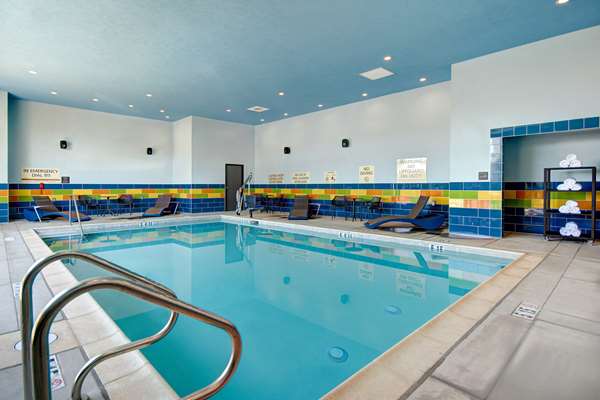 Pool - Hampton Inn & Suites Rancho Cucamonga - I-15, Exit 112
