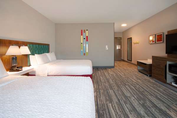  - Hampton Inn & Suites Rancho Cucamonga - I-15, Exit 112
