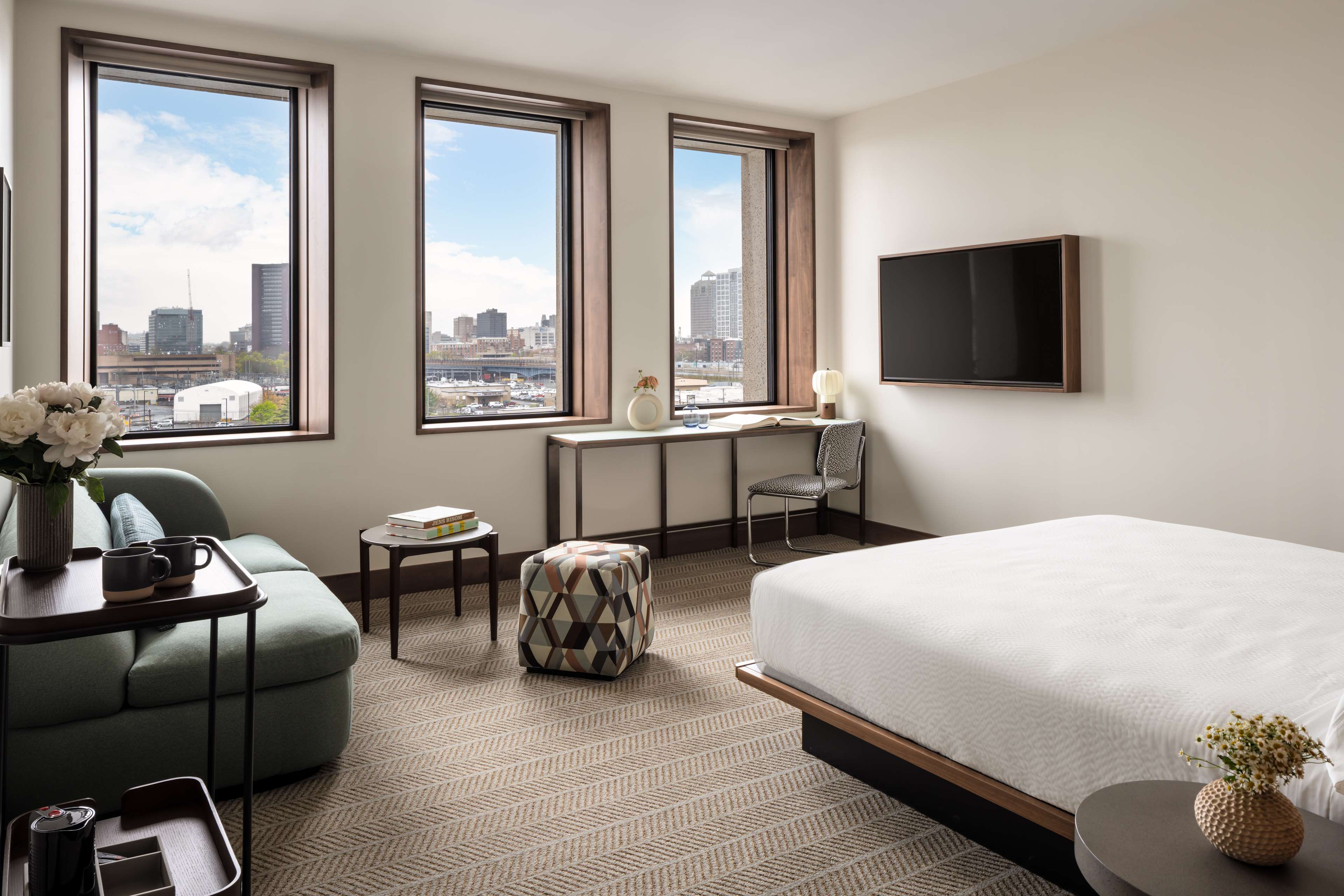 Hotel Marcel New Haven, Tapestry Collection By Hilton Room Type - DELUXE KING