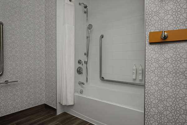  - Hampton Inn Port Hope