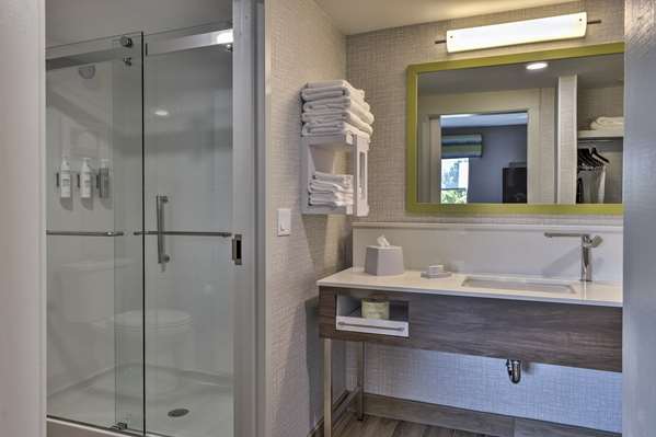 - Hampton Inn & Suites Keene