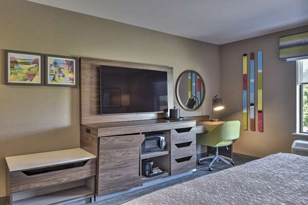  - Hampton Inn & Suites Keene
