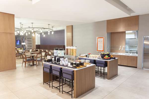 Restaurant - Hilton Garden Inn Broomfield