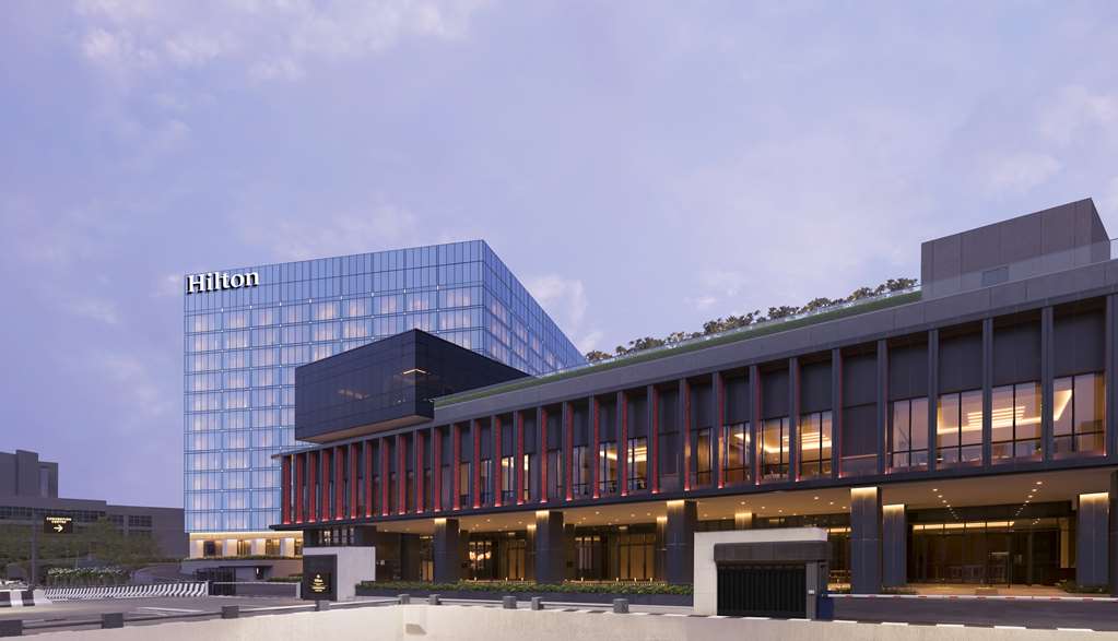 Hilton Bengaluru Manyata Business Park