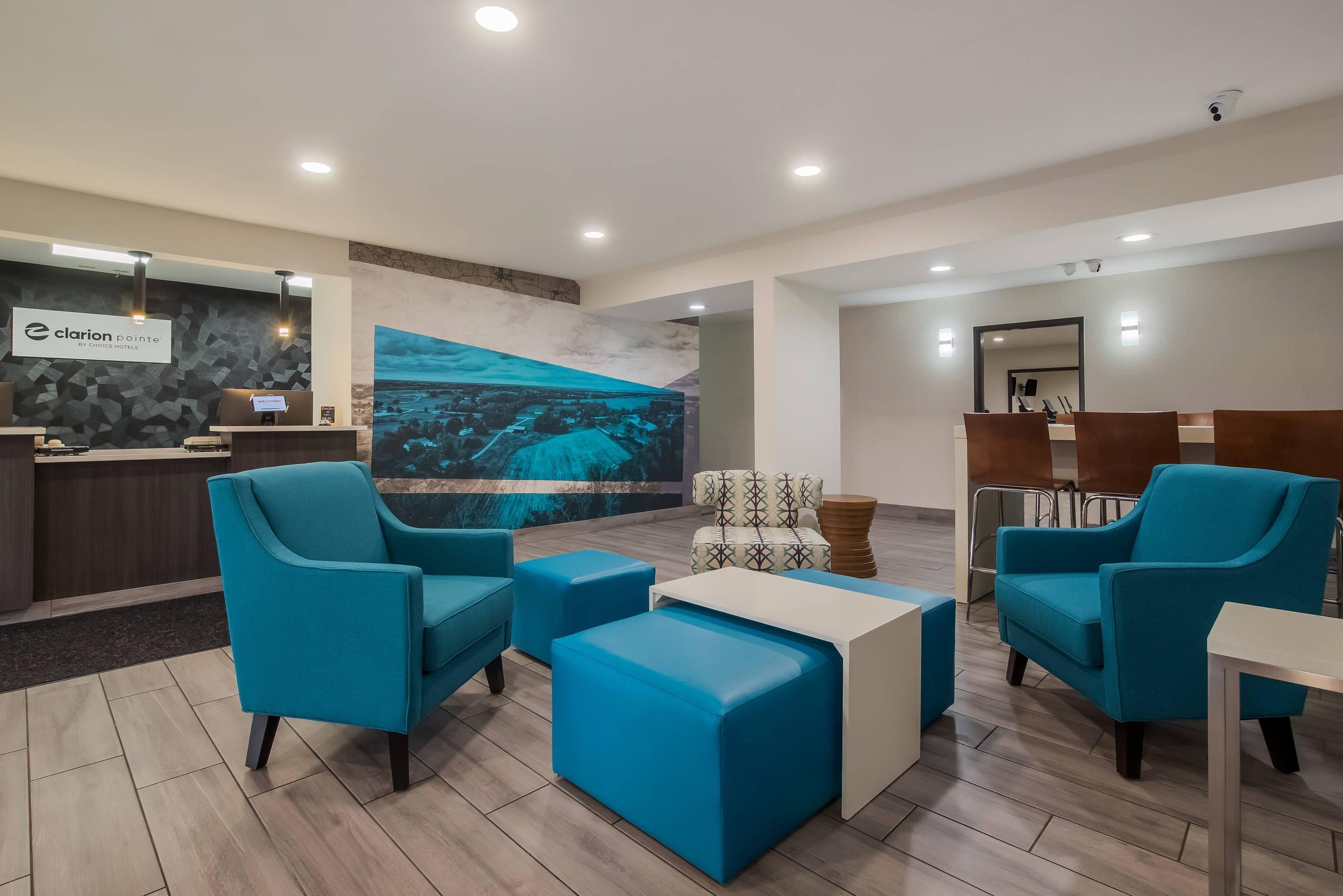 Lobby with sitting area