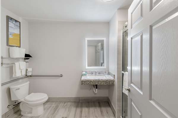  - Comfort Inn & Suites Andrews