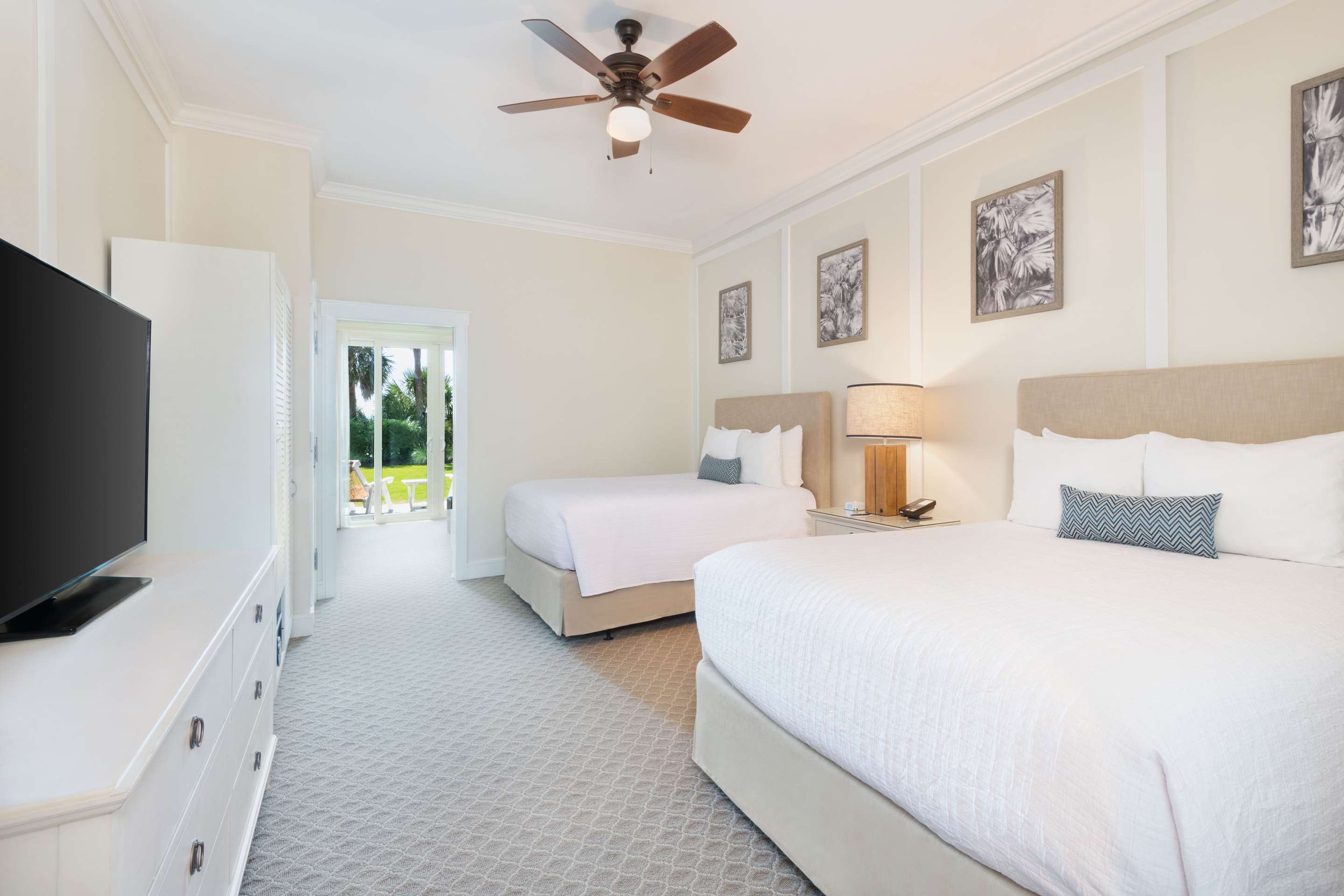 First Floor Double Queen Suite Bedroom