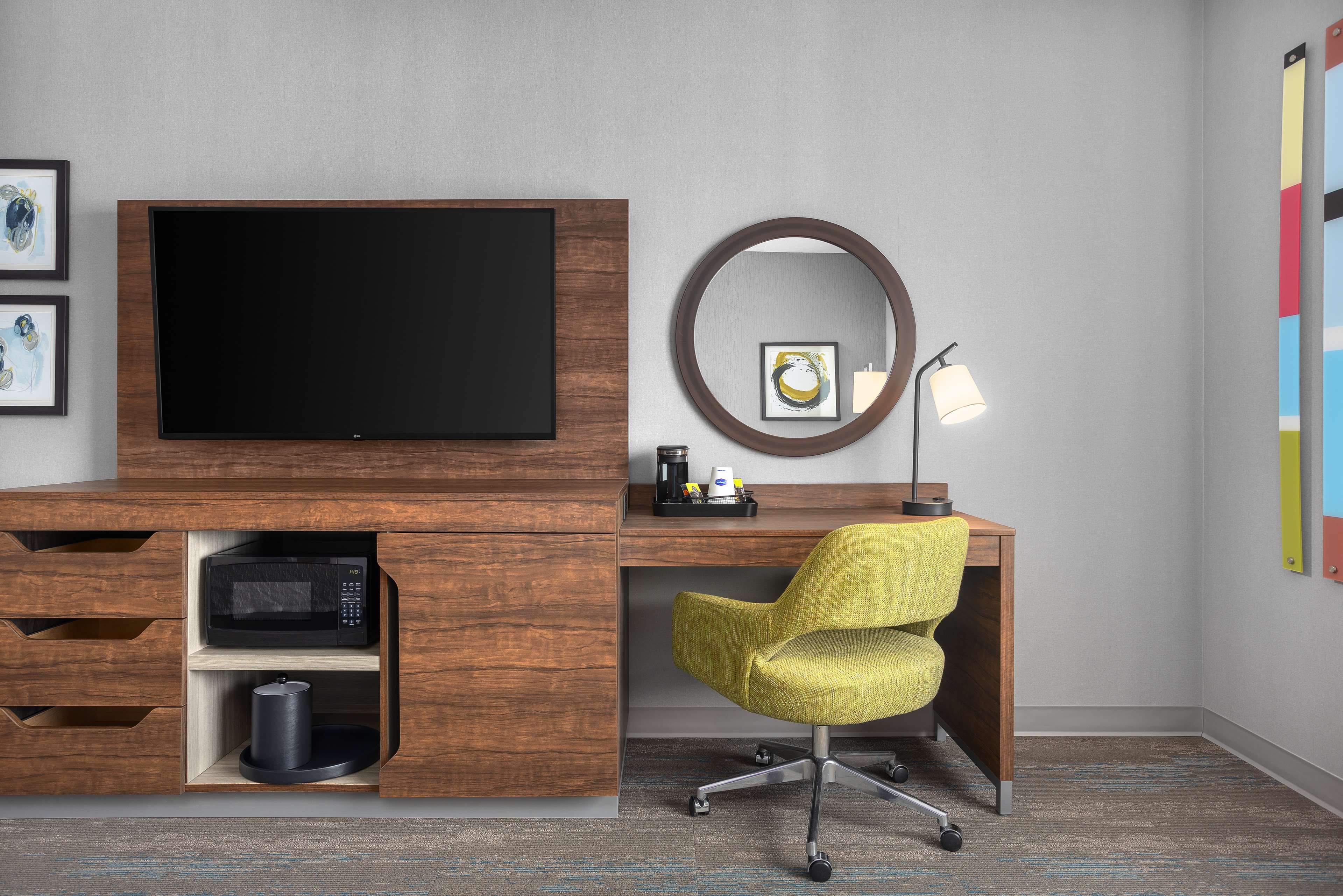 Hampton Inn by Hilton Kingston Room Type - 2 QNS HEARING ACC NOSMOK