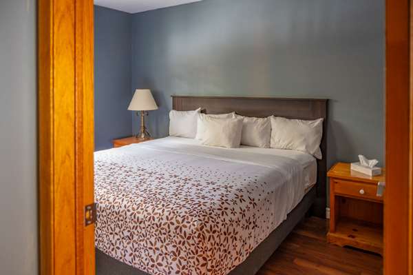 Suite - Grand Tappattoo Resort Seguin