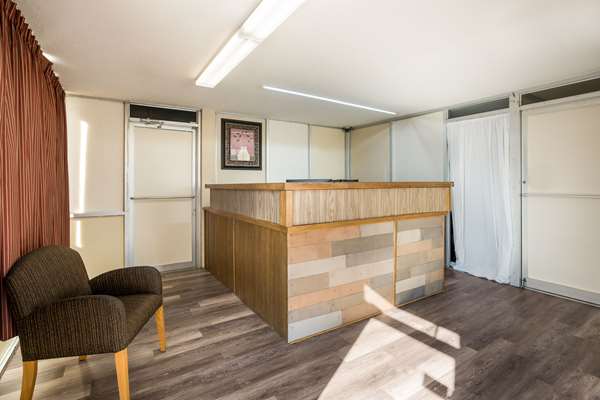  - Rodeway Inn Cecil - I-75, Exit 32