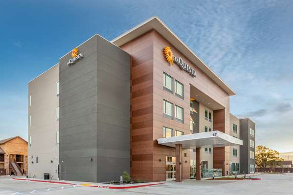Exterior view - La Quinta Inn & Suites Galt