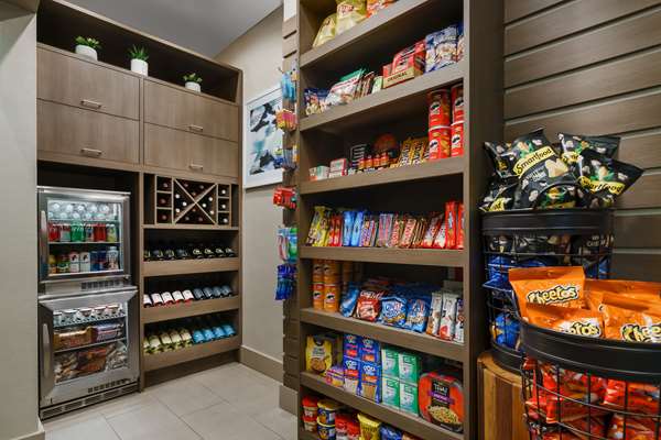 Restaurant - Hilton Garden Inn New York