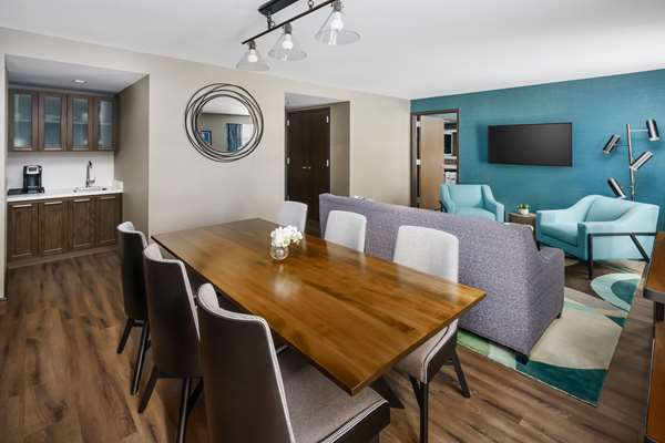  - Hilton Garden Inn New York