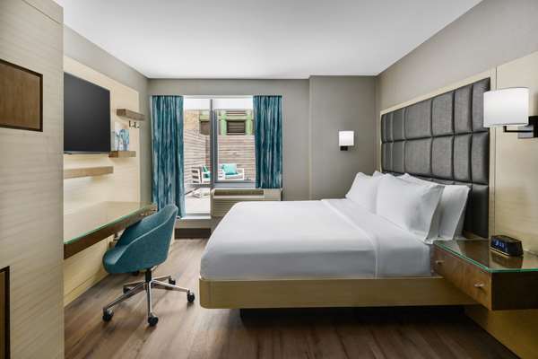  - Hilton Garden Inn New York