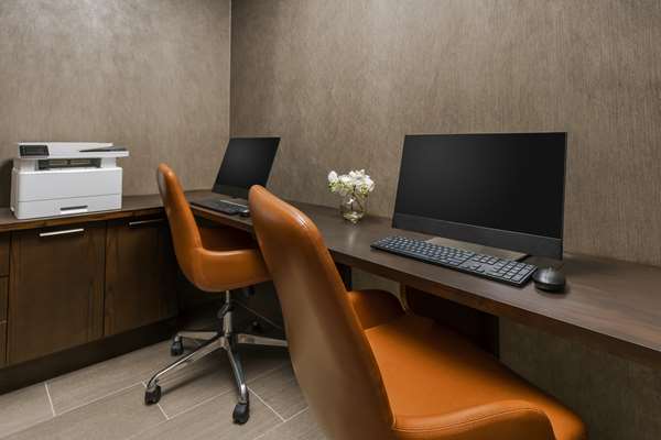 Conference Area - Hilton Garden Inn New York