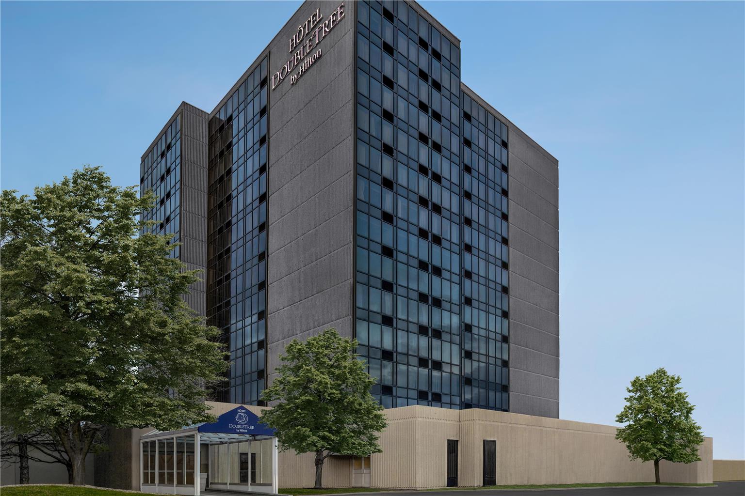 DoubleTree by Hilton Montreal Airport W