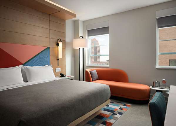  - Canopy by Hilton Hotel Downtown New Orleans