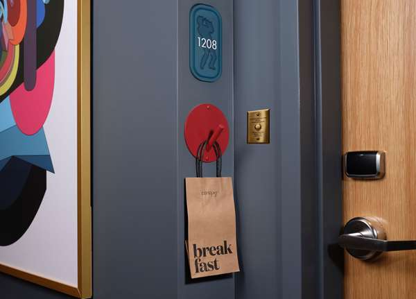  - Canopy by Hilton Hotel Downtown New Orleans