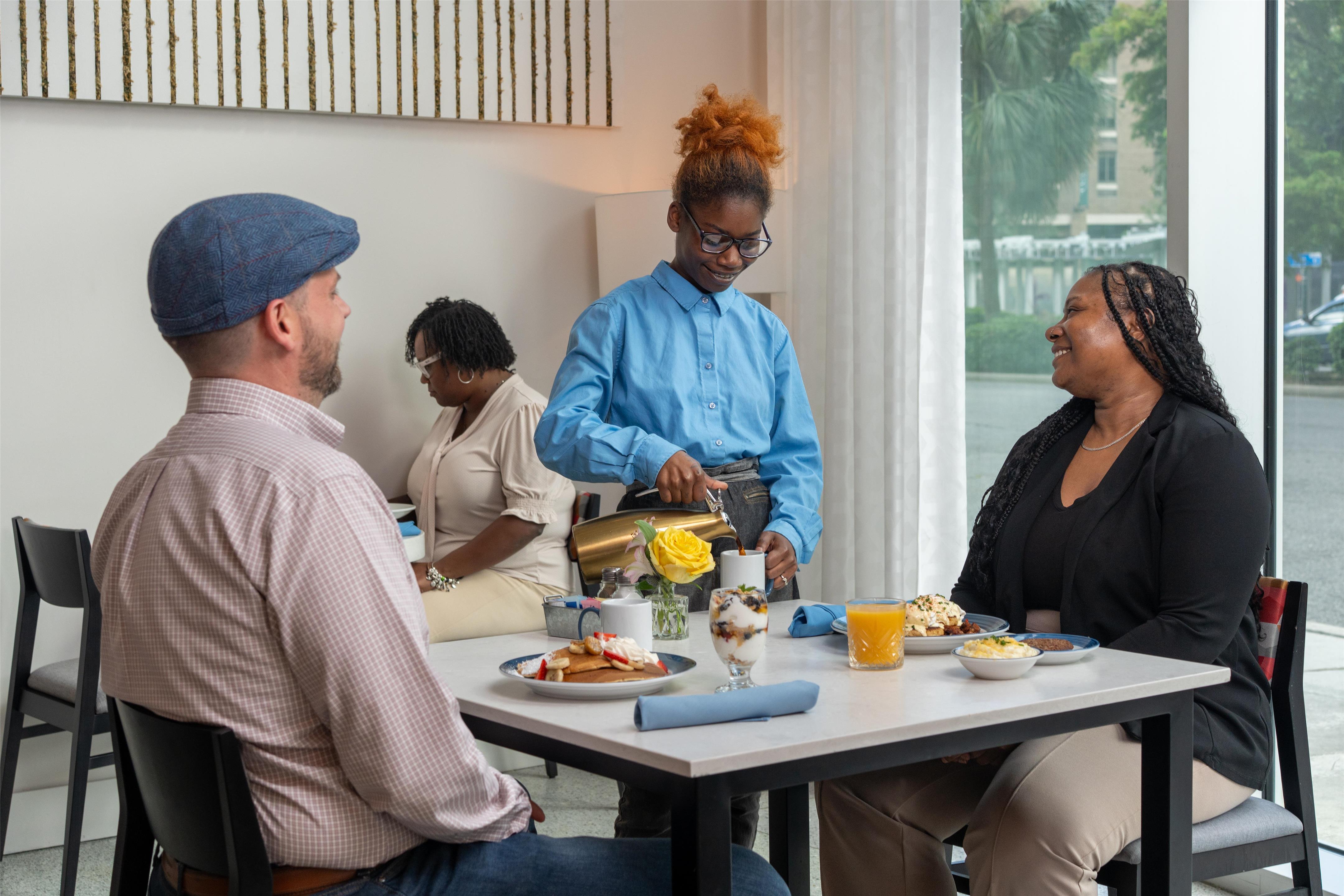 Restaurant | Canopy by Hilton New Orleans Downtown