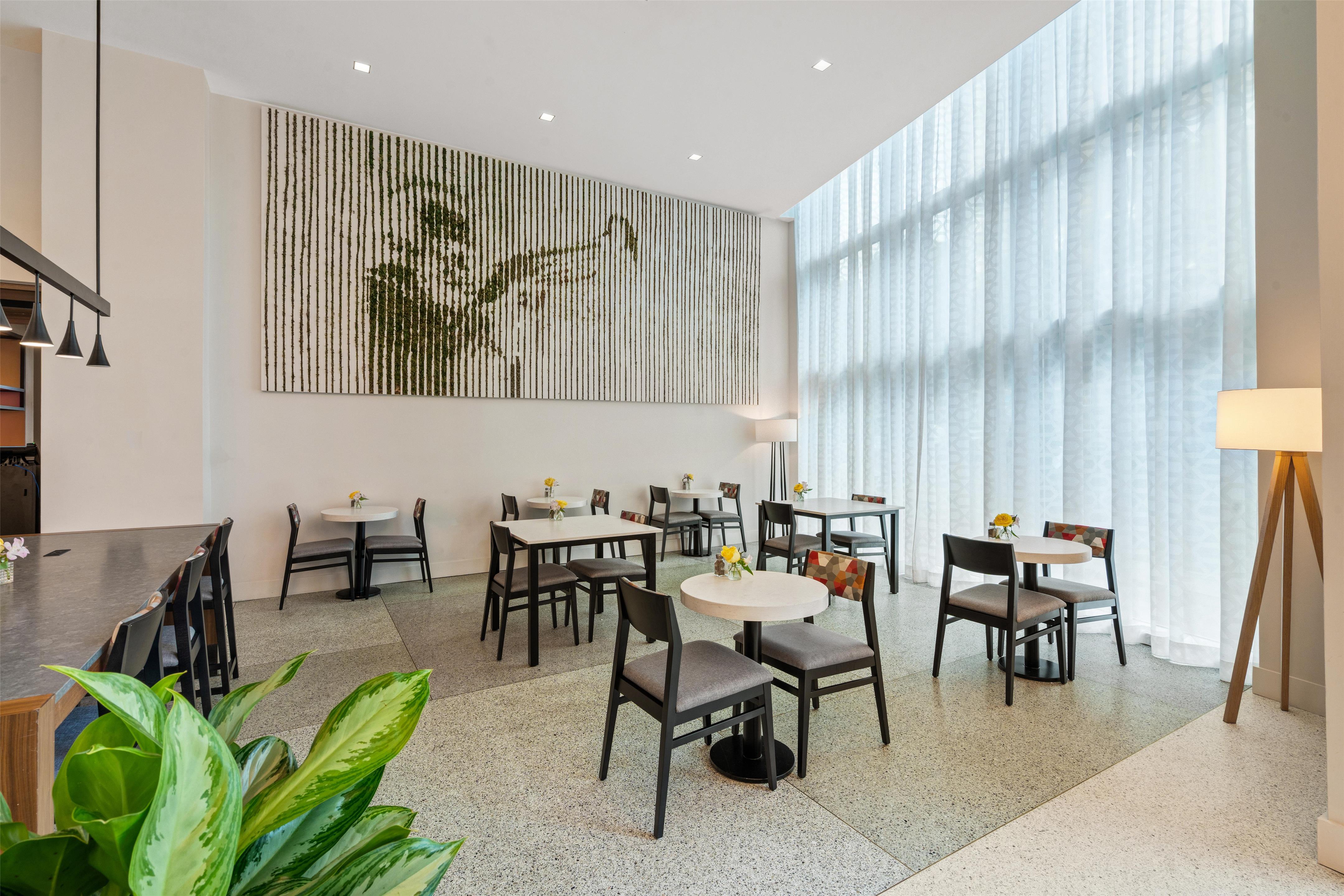 Restaurant | Canopy by Hilton New Orleans Downtown