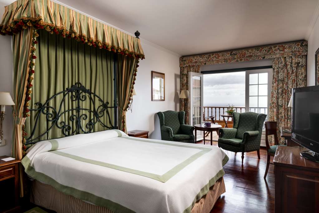 PARADOR DE LA PALMA-guestroom-Guest Room,On-Site.jpg