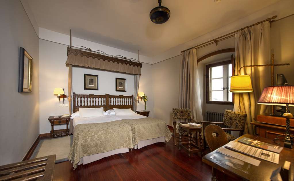 Hostal Real de Santiago de Compostela