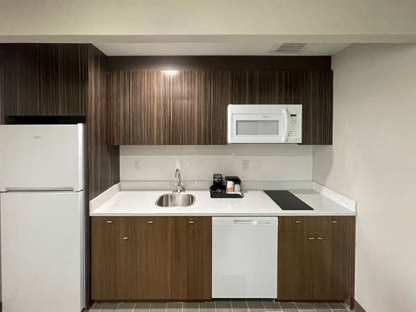  - MainStay Suites Bronx New York