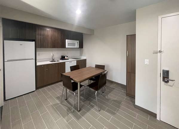  - MainStay Suites Bronx New York