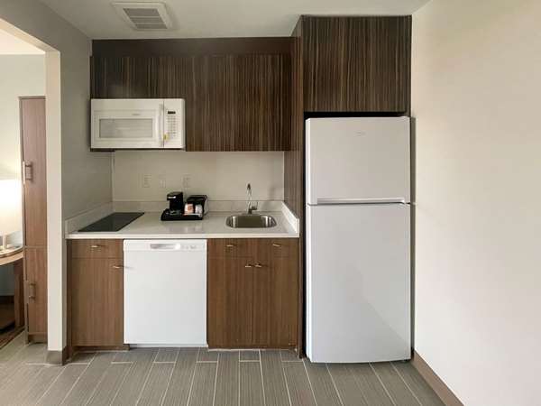  - MainStay Suites Bronx New York