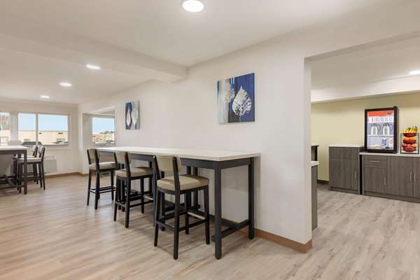  - Ramada Hotel Miramichi