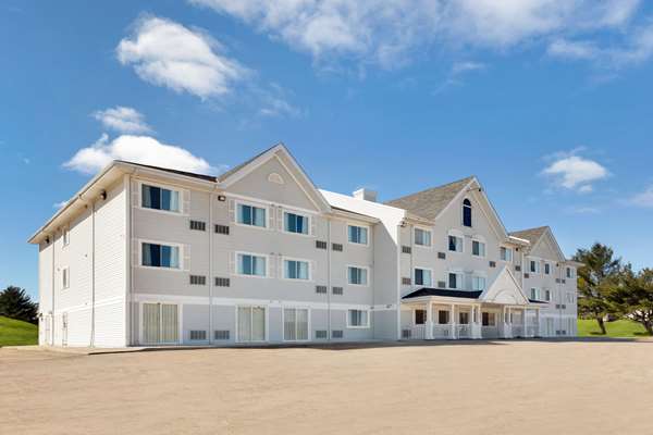Exterior view - Ramada Hotel Miramichi