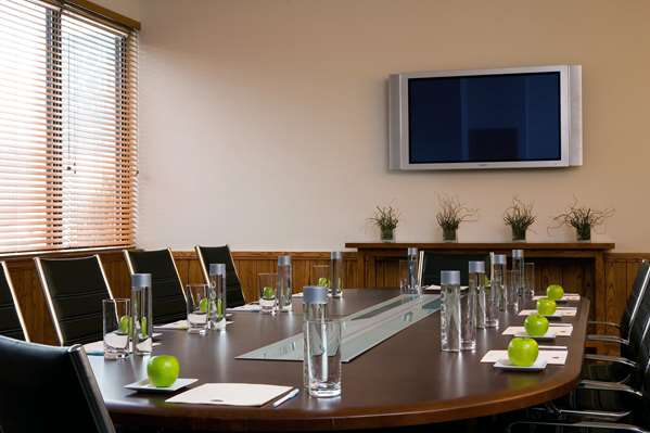  - Bangor Aviator Hotel