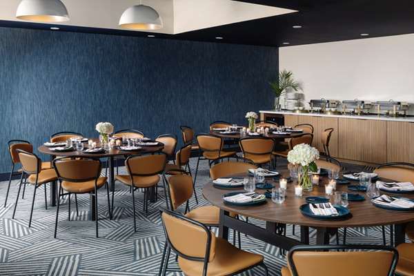  - Hotel Tupelo Downtown