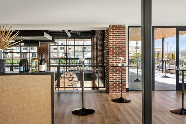  - Hotel Tupelo Downtown