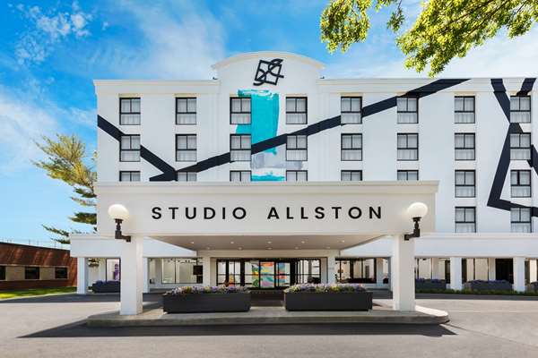 Exterior view - Studio Allston Hotel Brighton