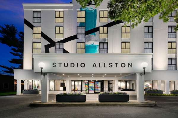 Exterior view - Studio Allston Hotel Brighton